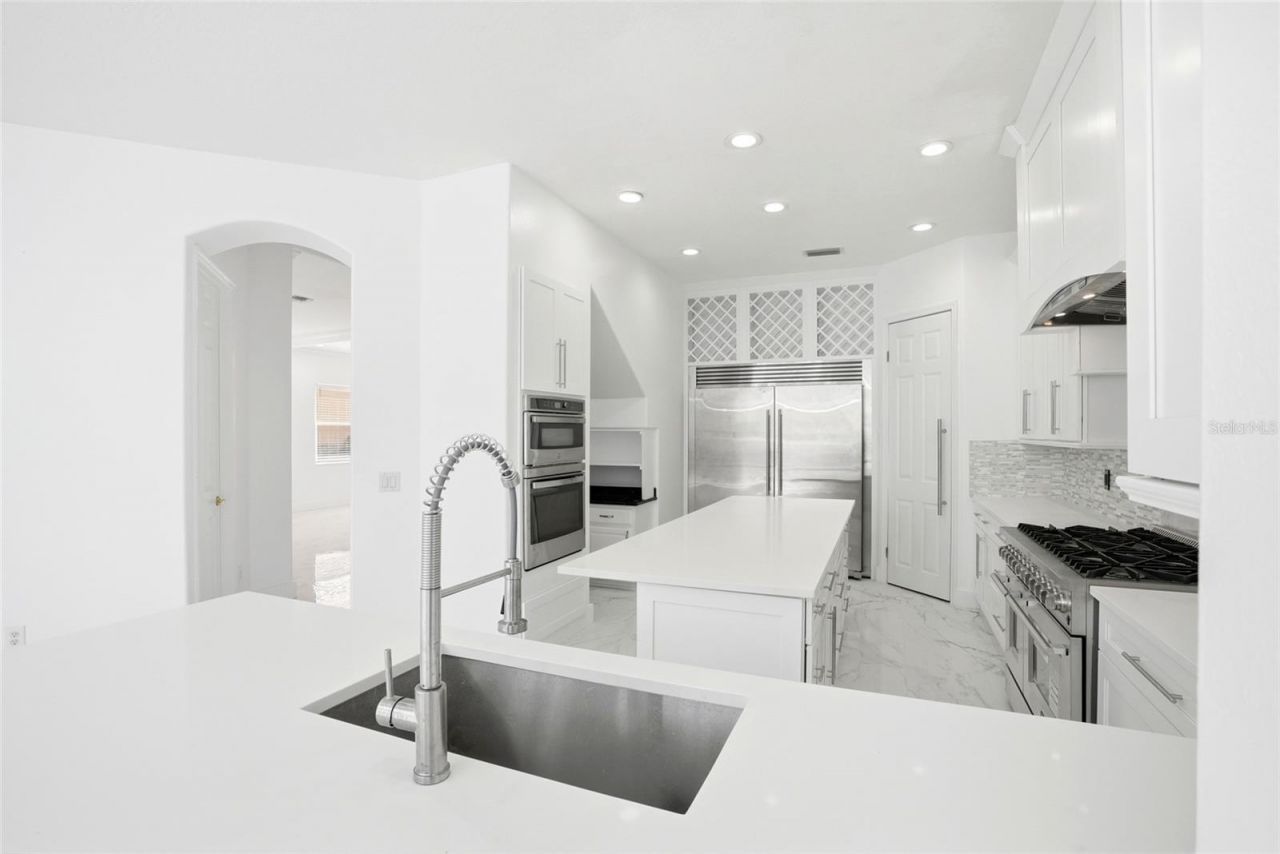 11637 Bristol Chase Drive, Tampa, FL 33626 Photo