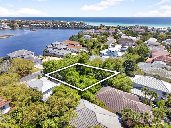 96 Vista Bluffs, Destin, FL 32541