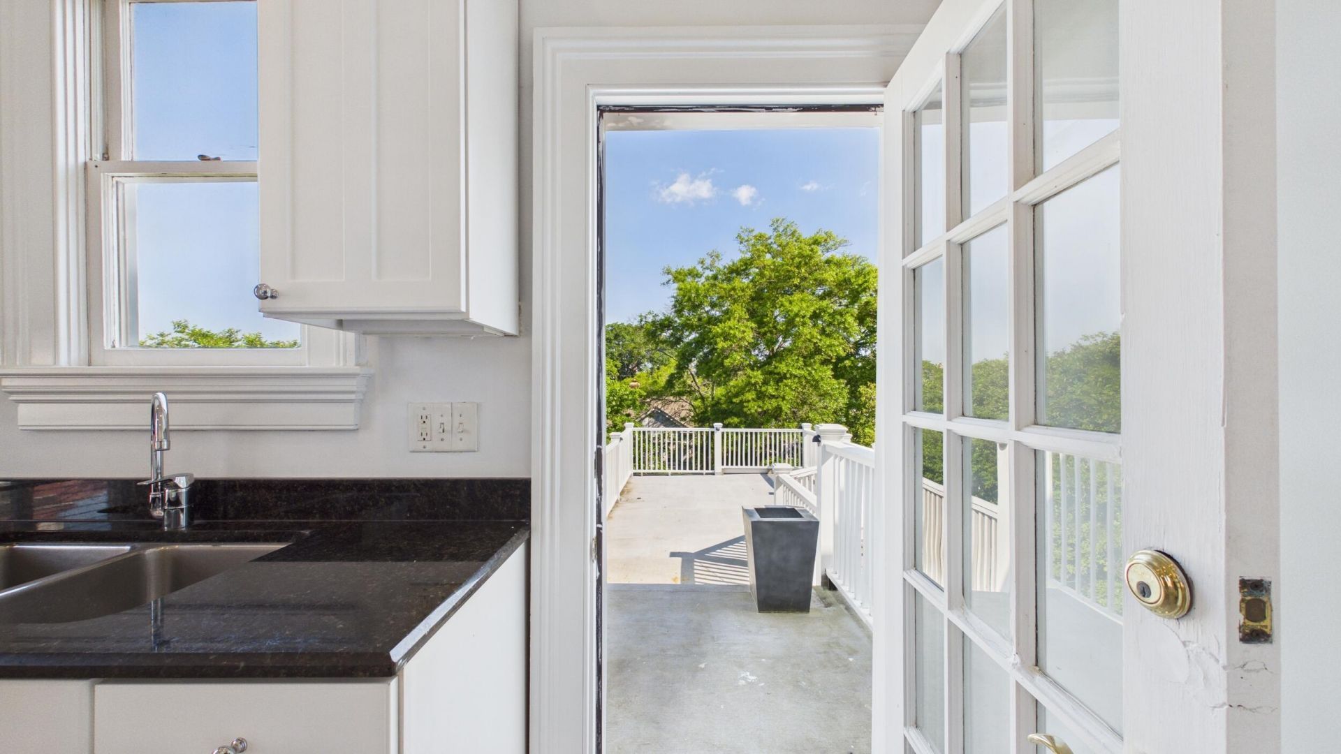 180 Broad Street Photo 20