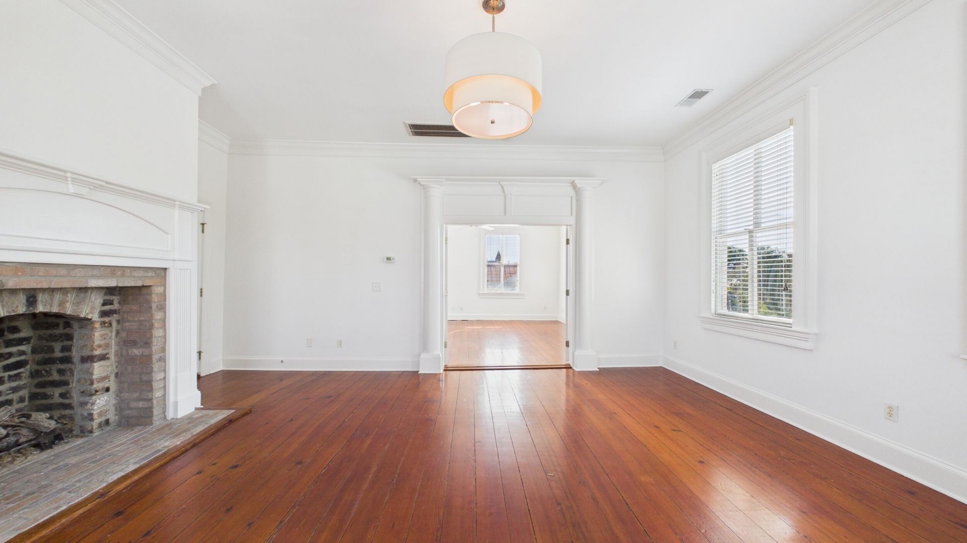 180 Broad Street Photo 8