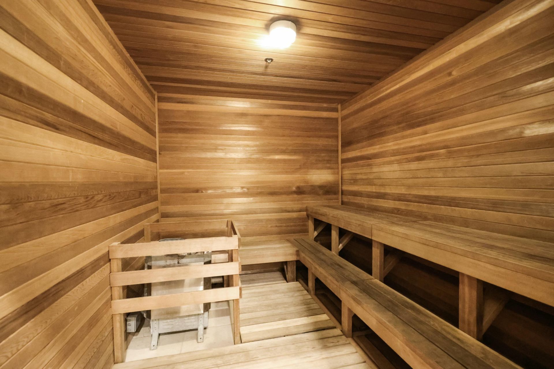 2640 Lake Shore Drive, Unit 1710, Riviera Beach, FL 33404 Photo