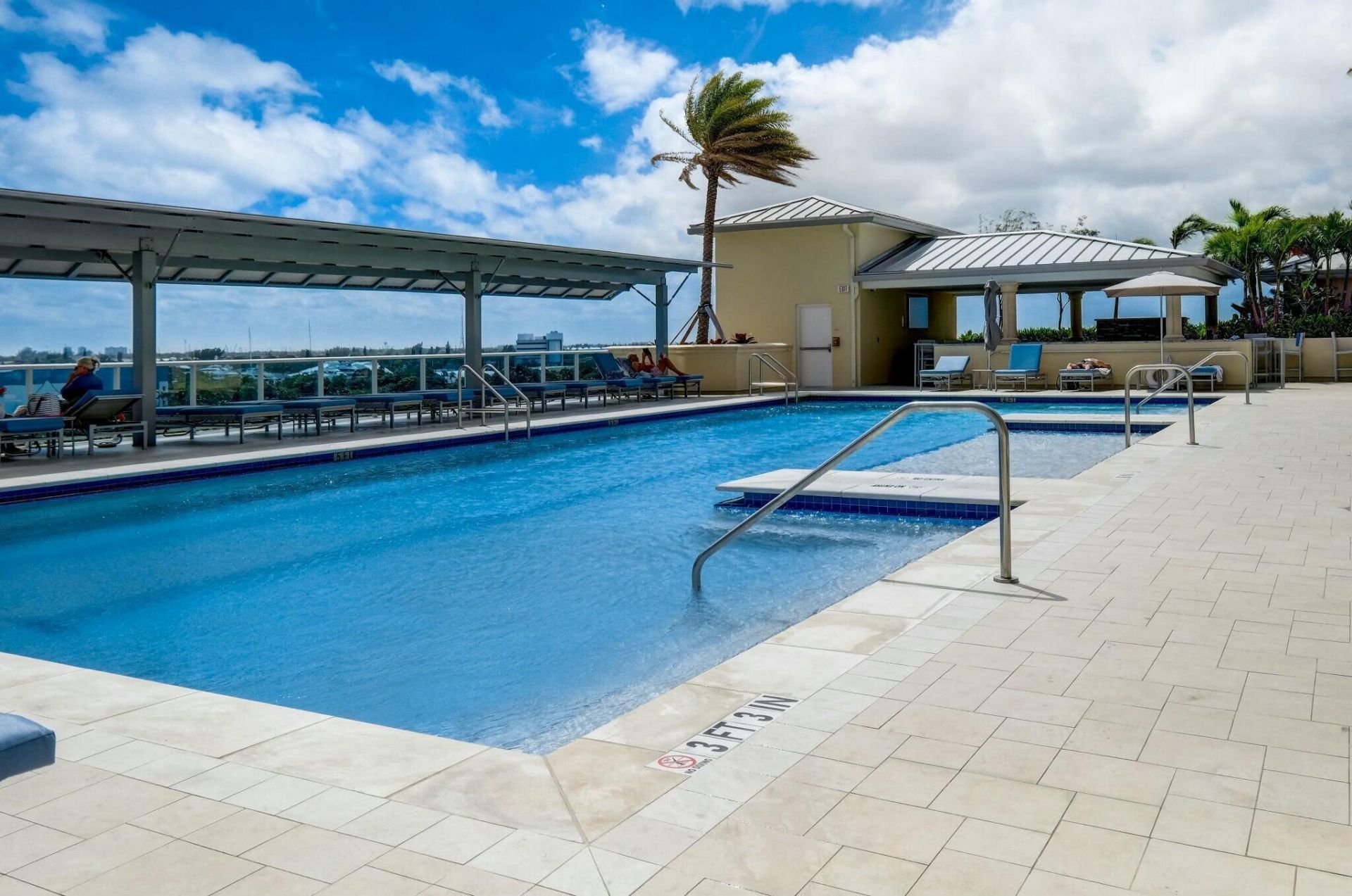 2640 Lake Shore Drive, Unit 1710, Riviera Beach, FL 33404 Photo