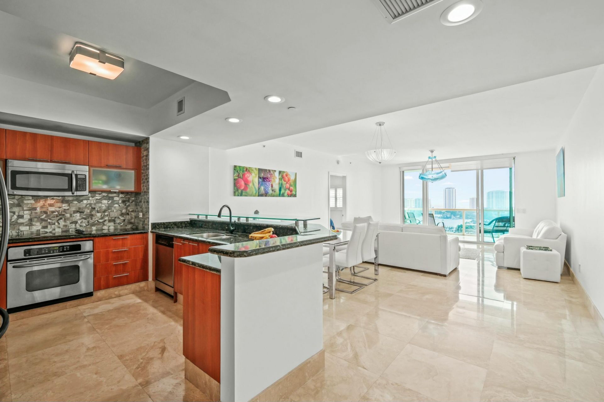 2640 Lake Shore Drive, Unit 1710, Riviera Beach, FL 33404 Photo