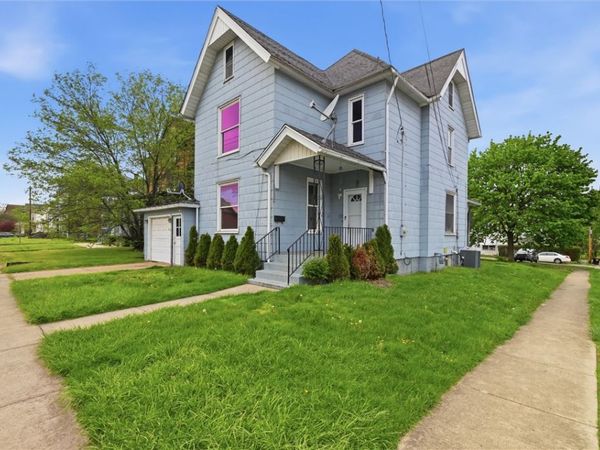 111 E Wallace Ave , New Castle, PA 16101