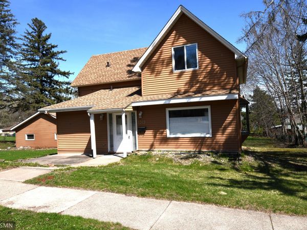 1319 2nd Street N, Stillwater, MN 55082