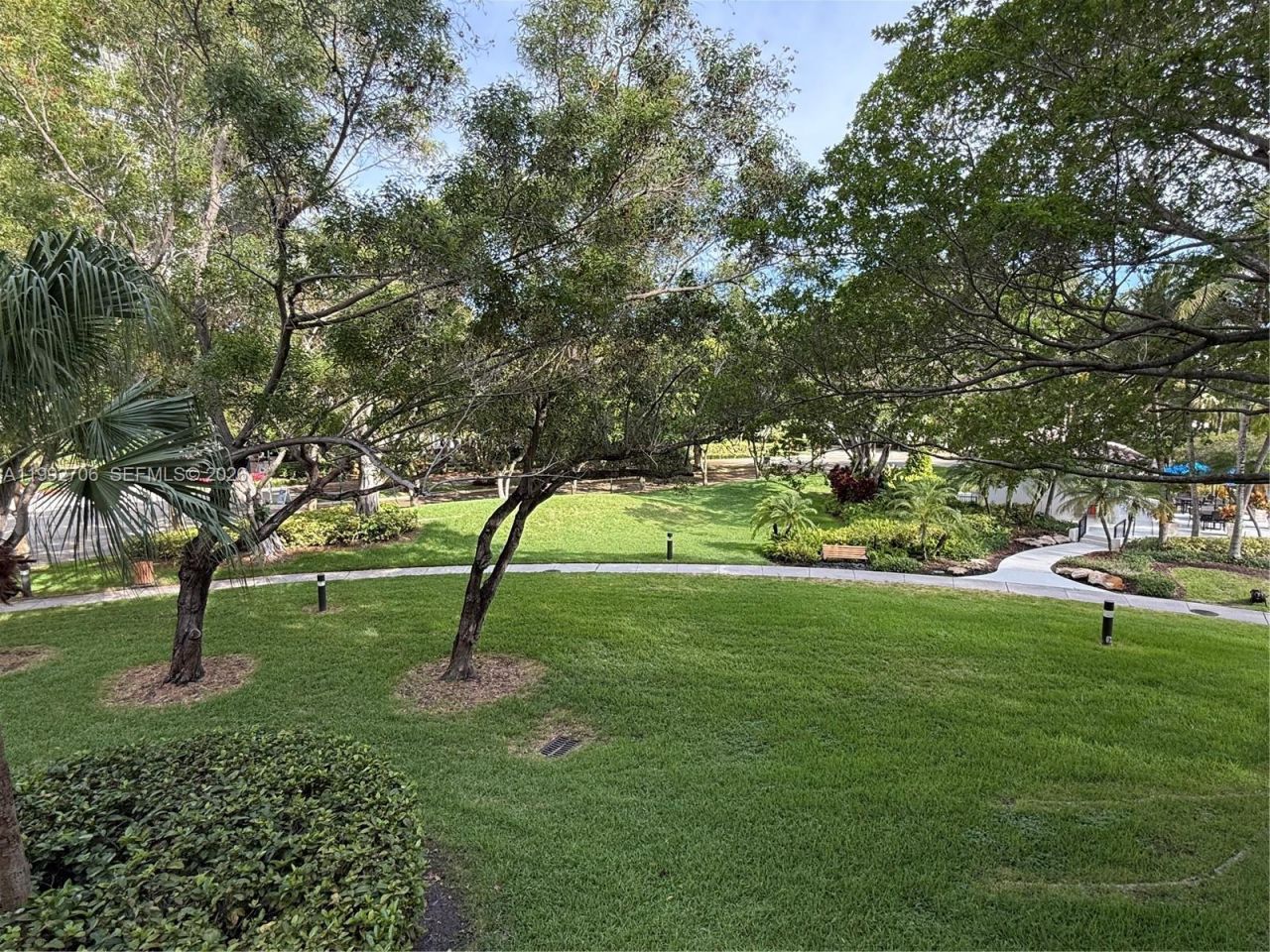 3700 Island Blvd , Unit C203, Aventura, FL 33160 Photo