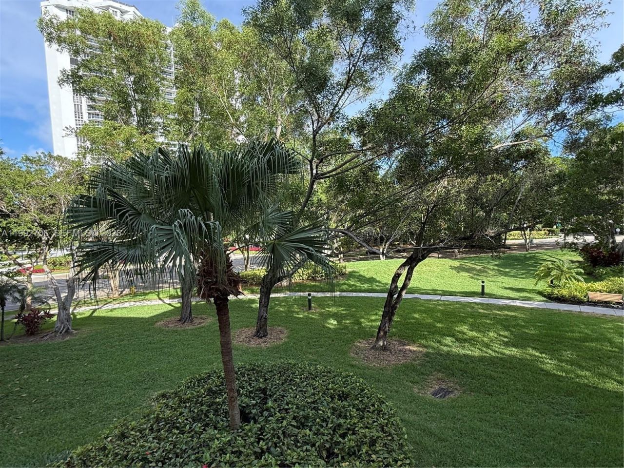 3700 Island Blvd , Unit C203, Aventura, FL 33160 Photo