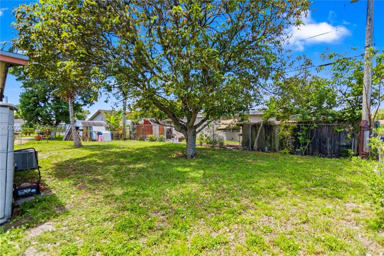 1711 NW 26th Ave , Fort Lauderdale, FL 33311 Photo