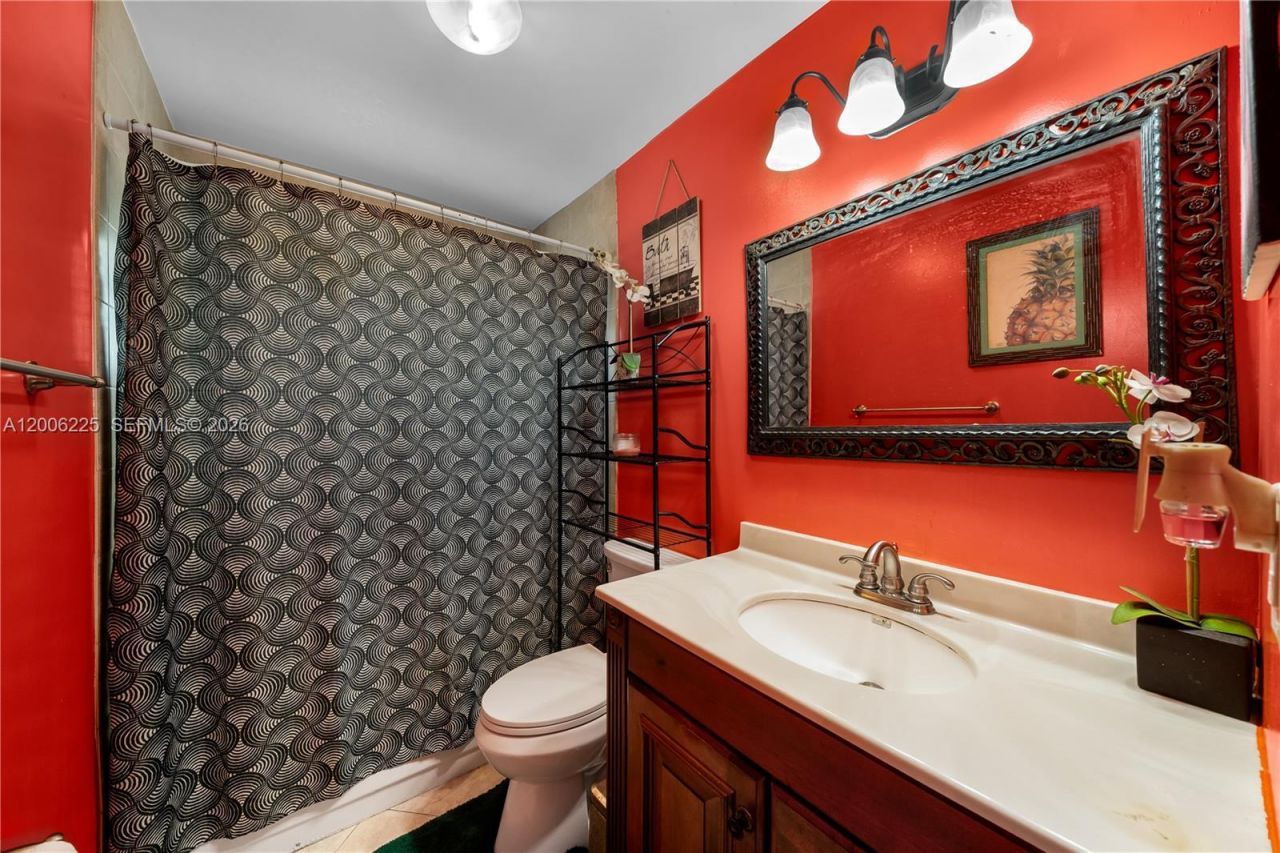 4402 NW 44th Ave , Tamarac, FL 33319 Photo