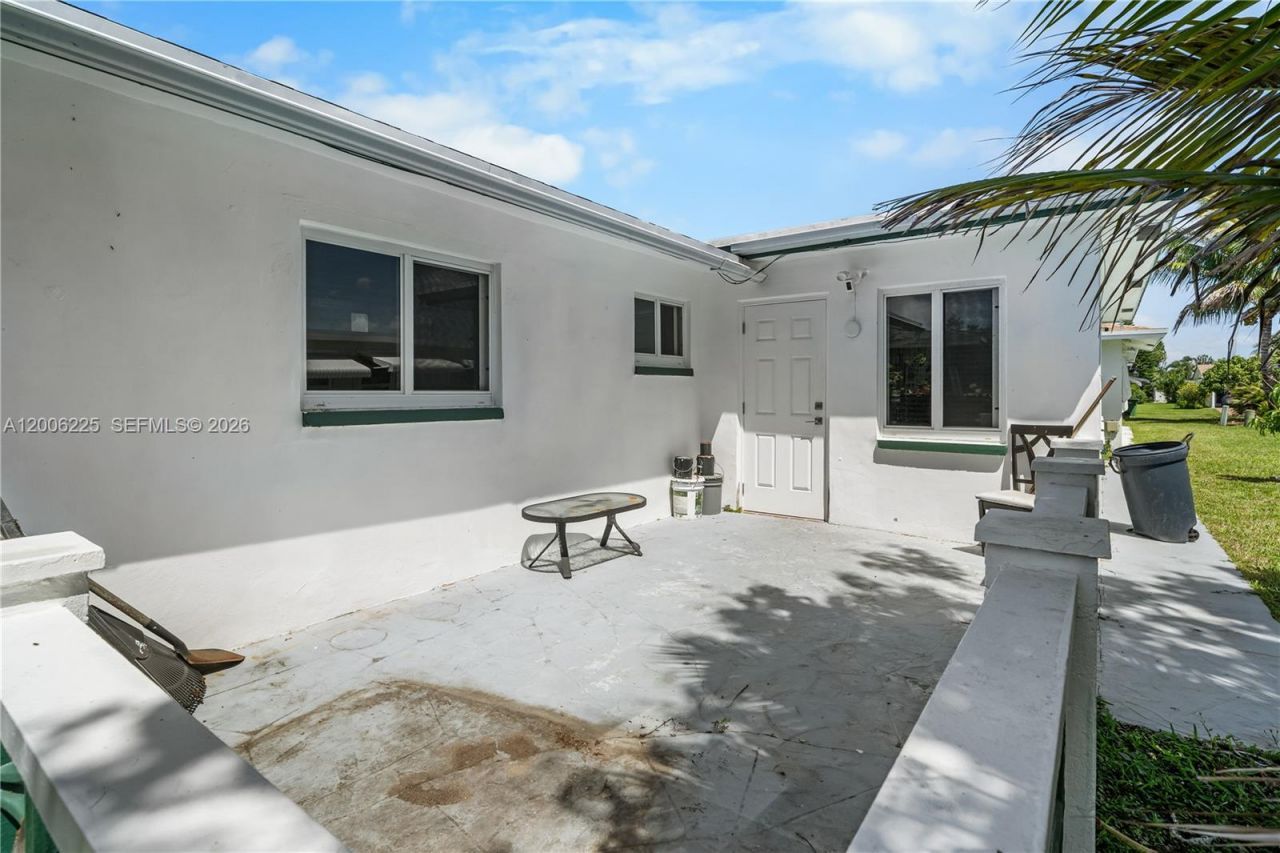 4402 NW 44th Ave , Tamarac, FL 33319 Photo