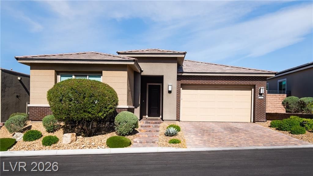 3010 Full Lotus Drive, Las Vegas, NV 89138