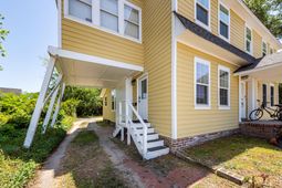 89 Folly Road Boulevard photo 4