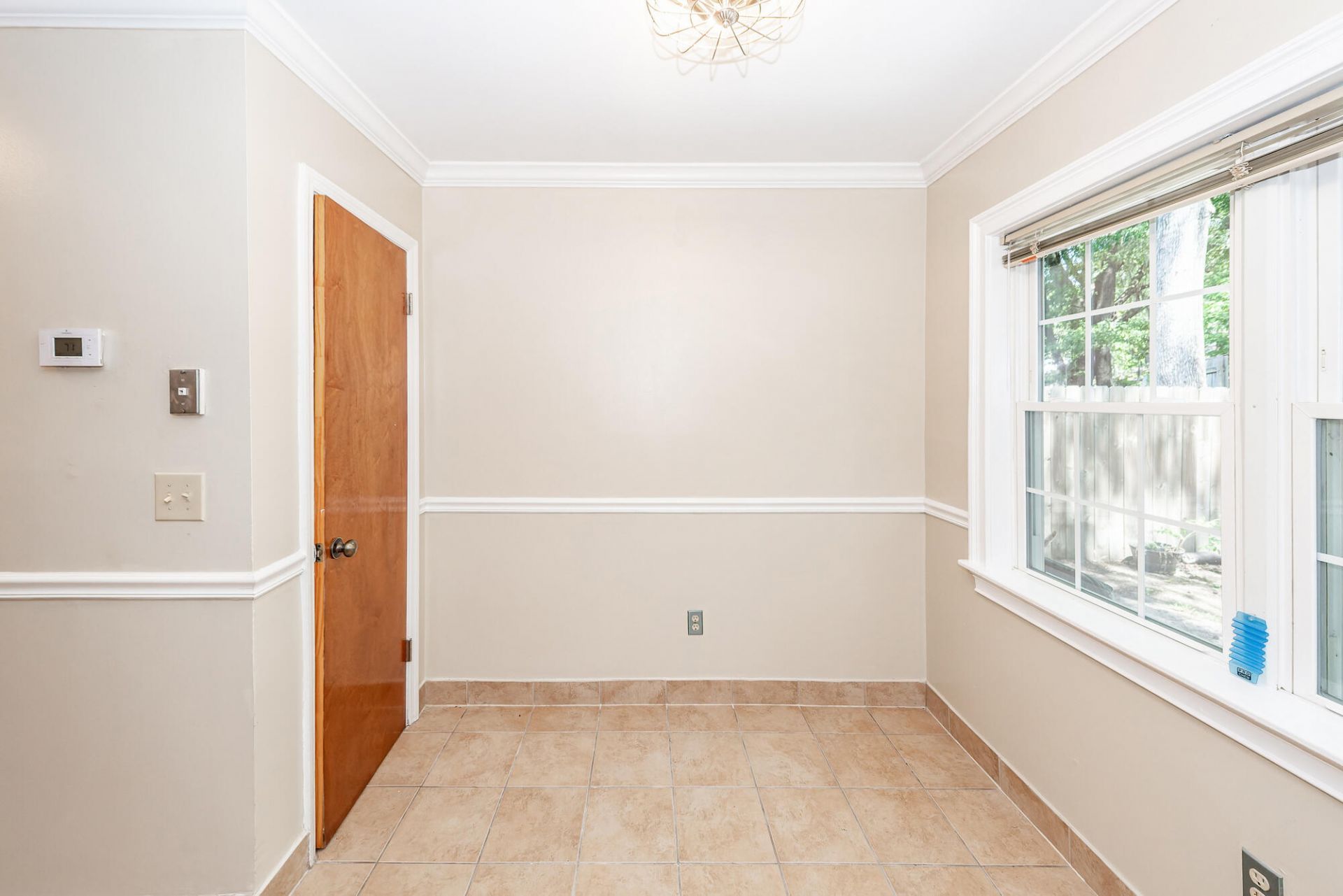 278 Fleming Road Photo 14