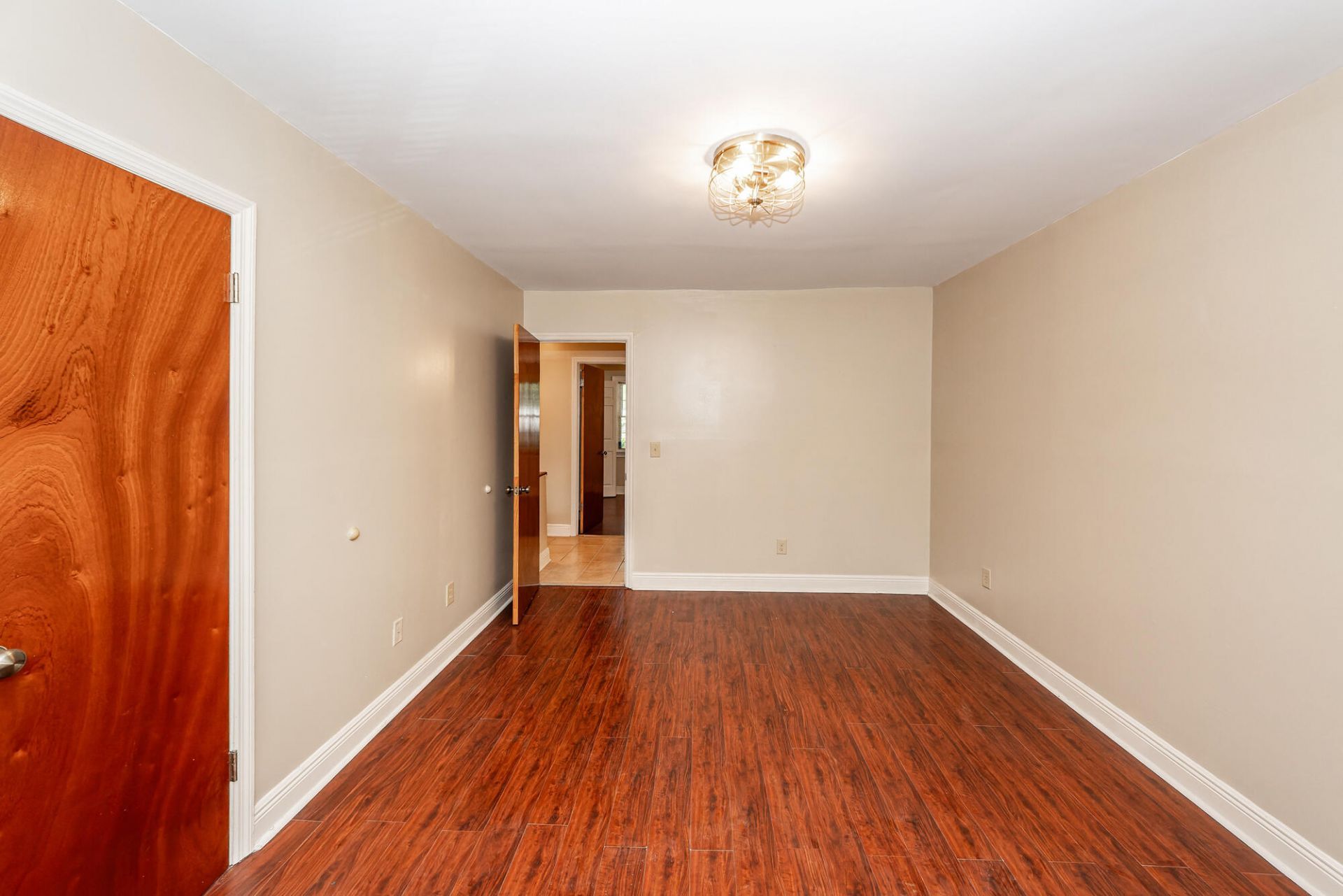 278 Fleming Road Photo 22