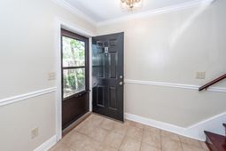 278 Fleming Road photo 4