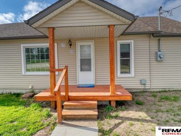 821 2nd Street, Friend, NE 68359