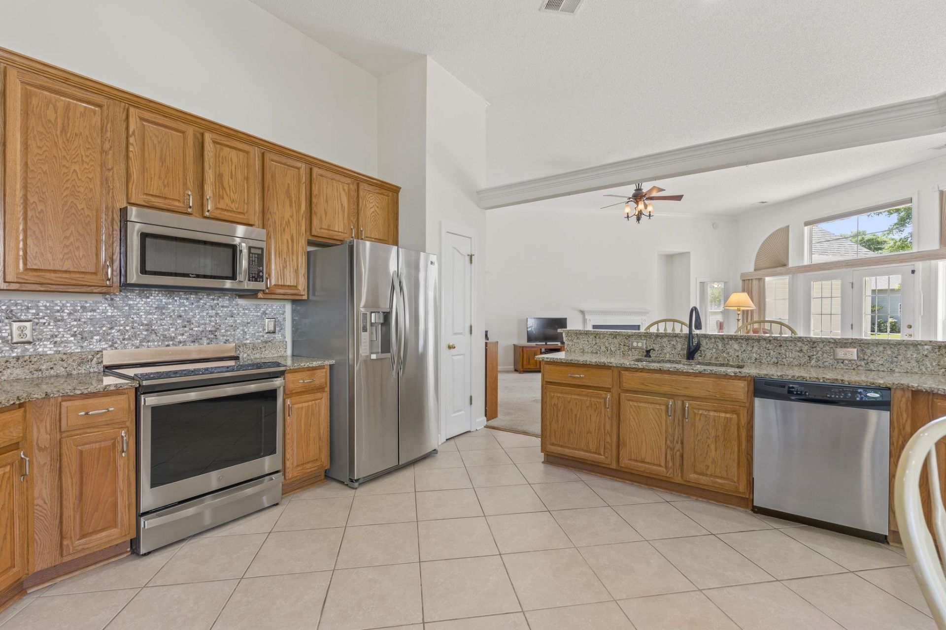 259 Barony Pl. Photo 10