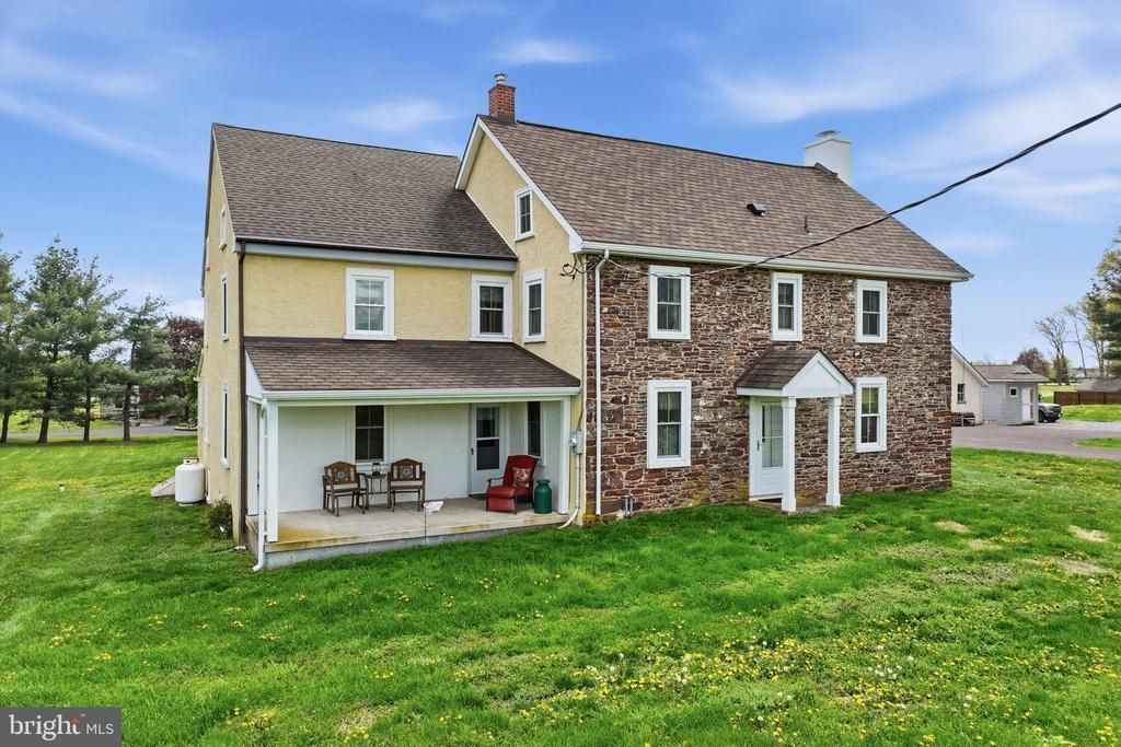 572 HALTEMAN ROAD , SOUDERTON, PA 18964