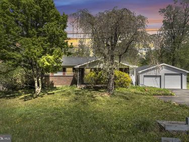 54 LOSHES RUN ROAD, DUNCANNON, PA 17020