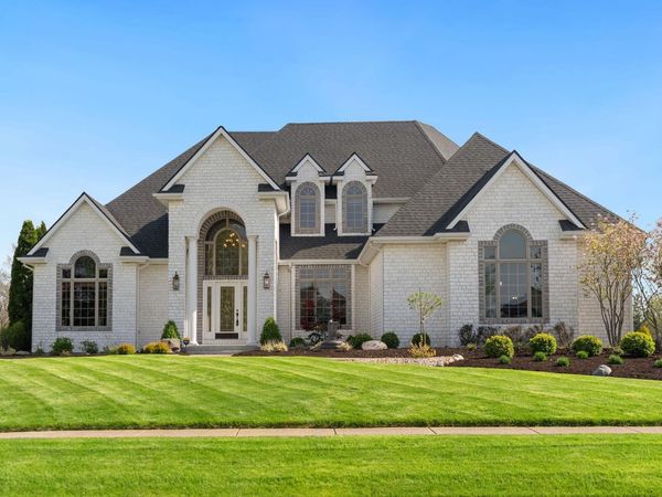 11929 Crossway Drive, Fort Wayne, IN 46814