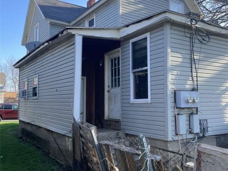 315 May Street, Fremont, OH 43420 Photo 2