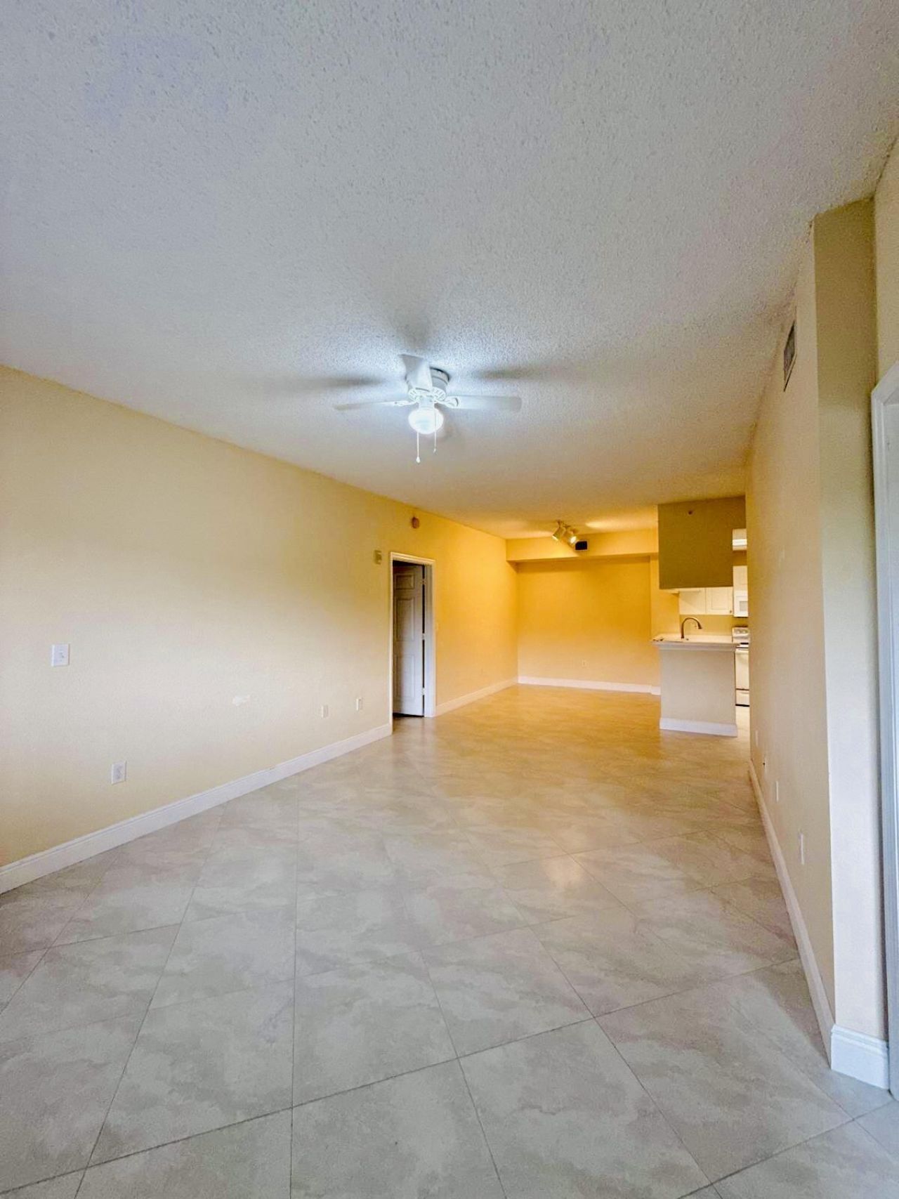 2917 Tuscany Court, Unit 204, Palm Beach Gardens, FL 33410 Photo
