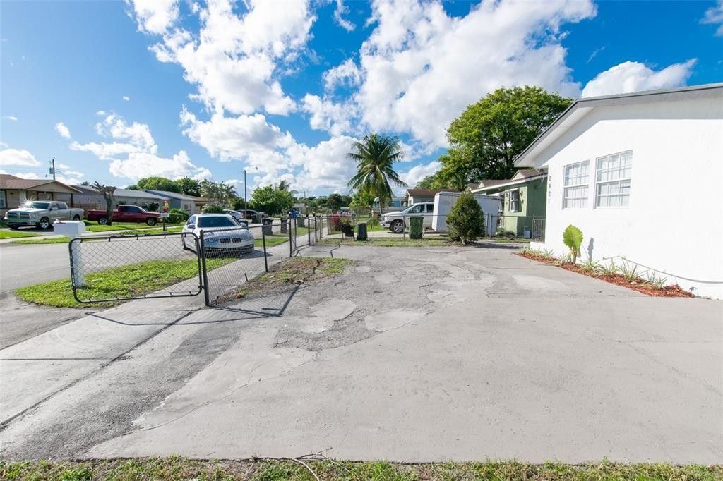 2921 NW 25th Street, Fort Lauderdale, FL 33311 Photo