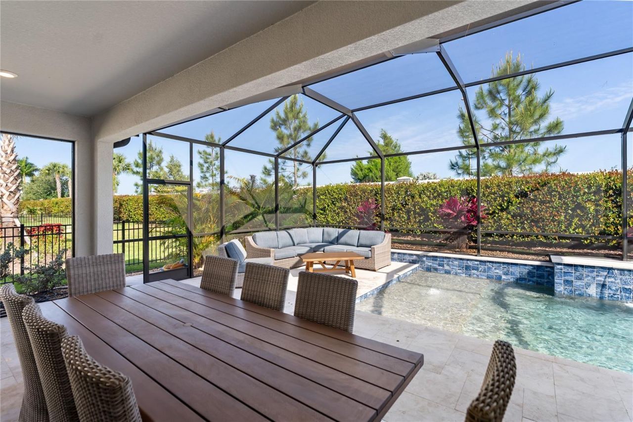 17526 Savory Mist Circle , Bradenton, FL 34211 Photo