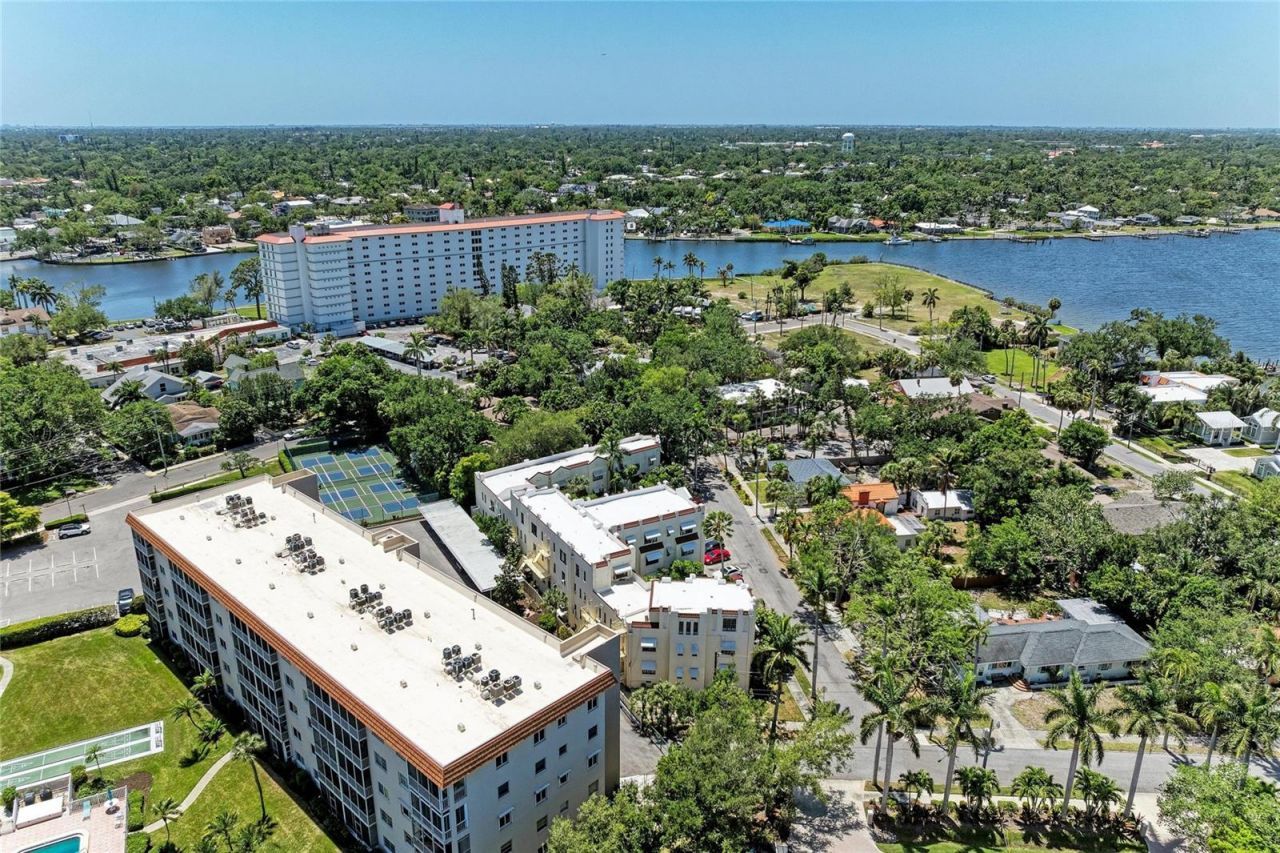 210 N 17th Street W, Unit 14, Bradenton, FL 34205 Photo