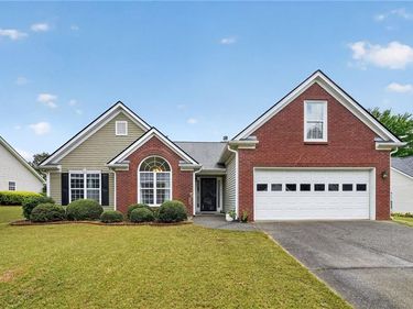 2635 General Lee Way, Buford, GA 30519