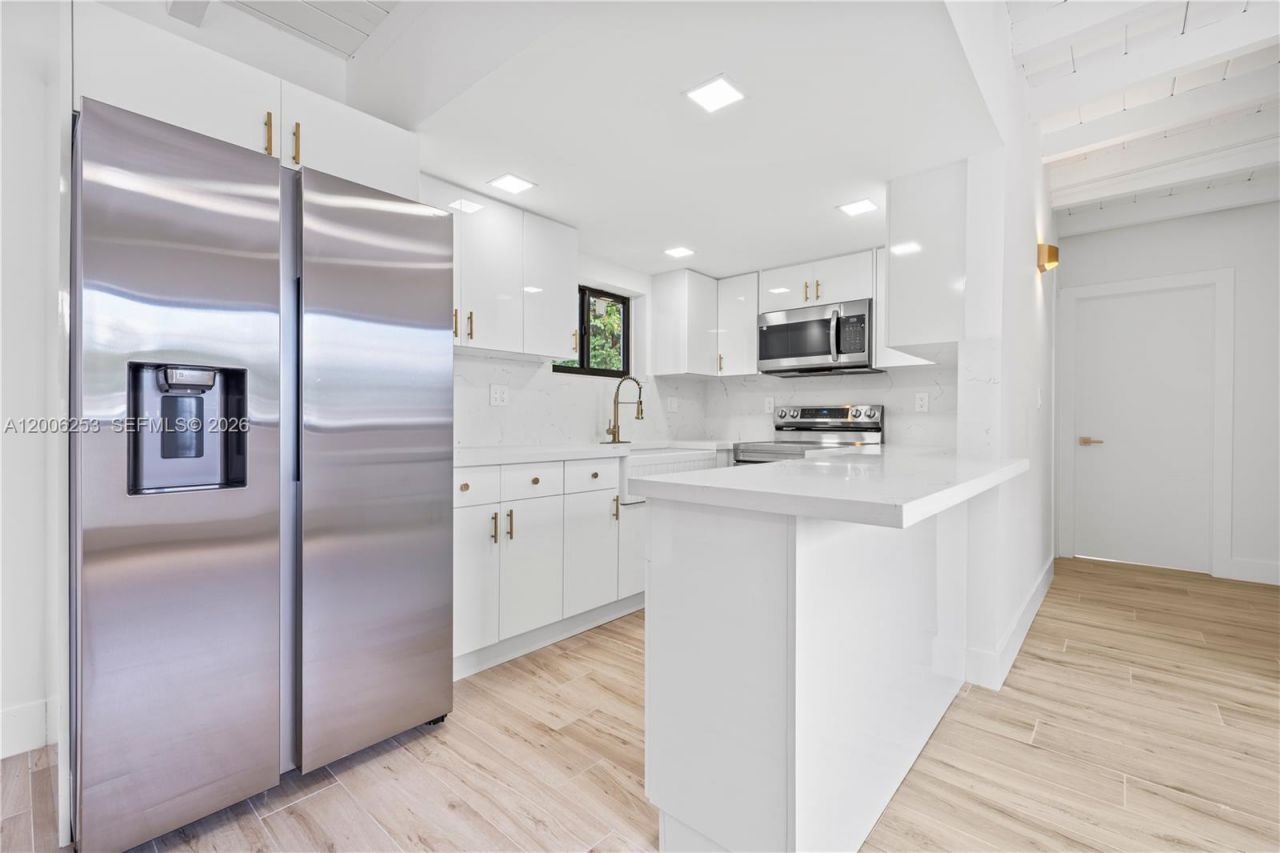 235 NW 127th St, North Miami, FL 33168 Photo