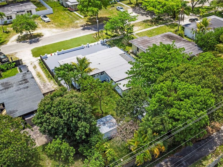 Property Image 32