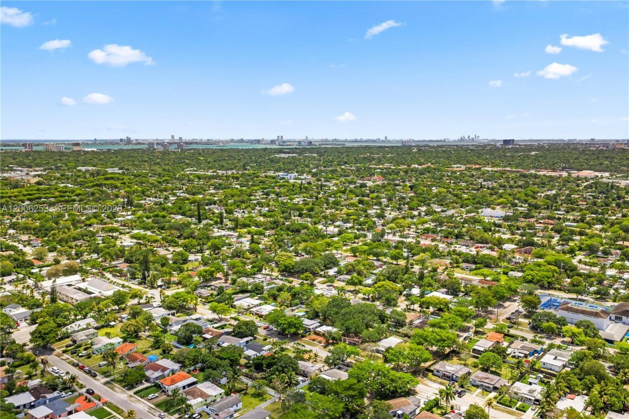 235 NW 127th St, North Miami, FL 33168 Photo
