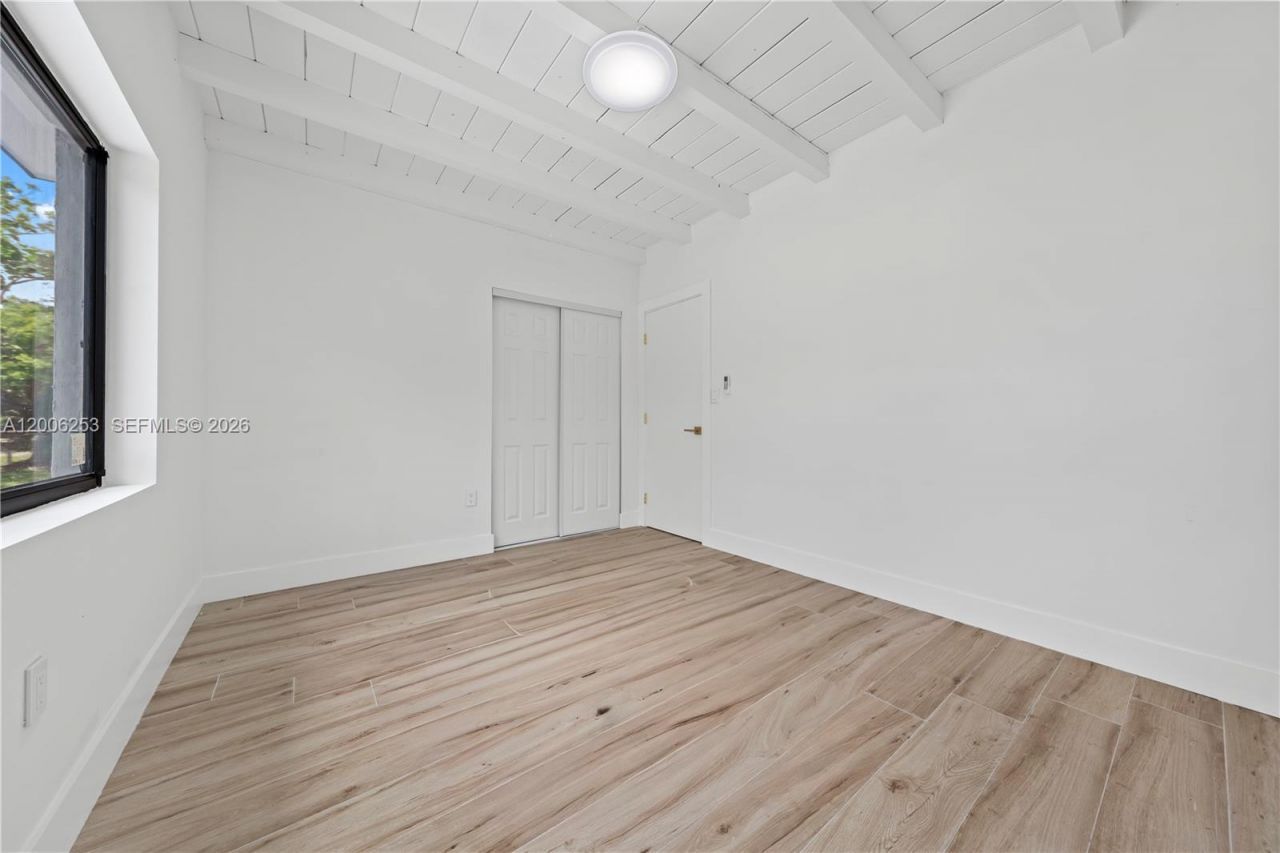 235 NW 127th St, North Miami, FL 33168 Photo