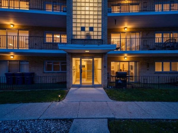 10340 S Pulaski Road , Unit 103, Oak Lawn, IL 60453
