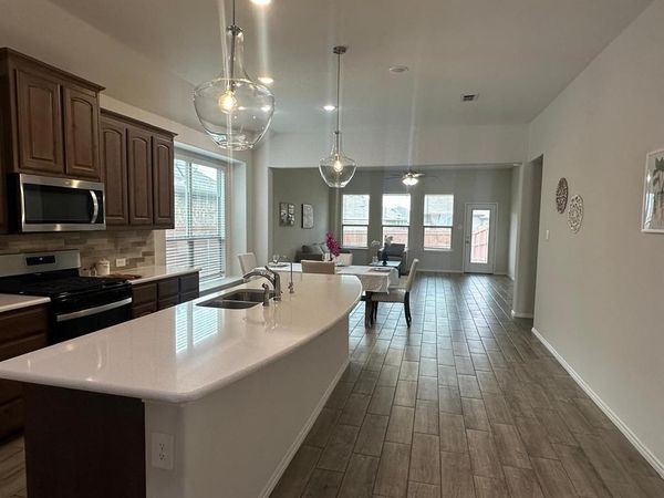 3245 Waldrop Drive , Mesquite, TX 75126