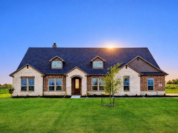 1530 County Road 200 , Valley View, TX 76272