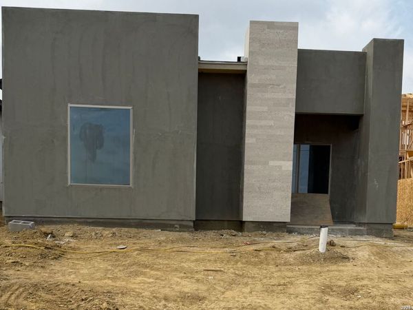 1210 Noyola Loop, Laredo, TX 78046