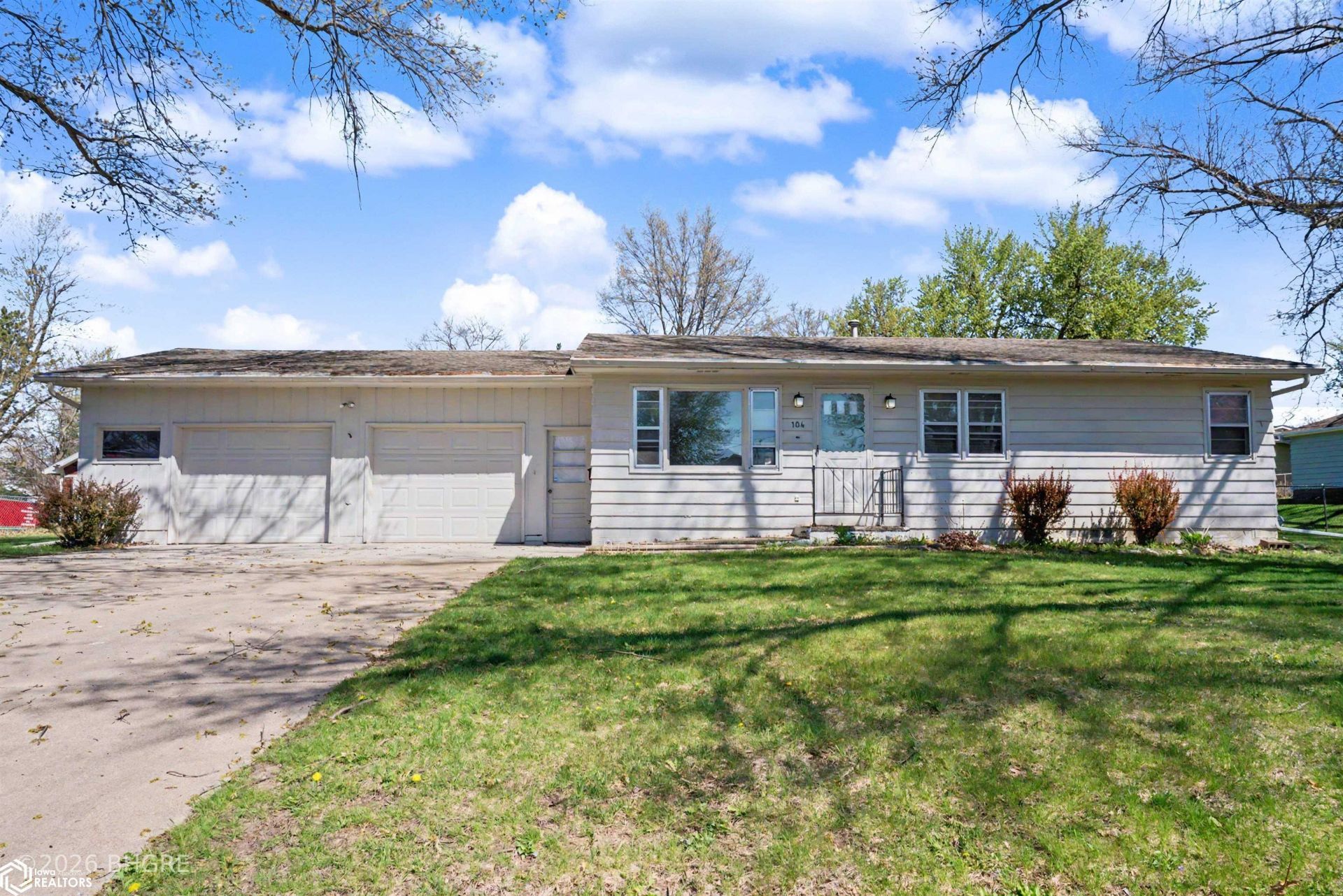 104 Cherry Street, Marshalltown, IA 50158 Main Photo