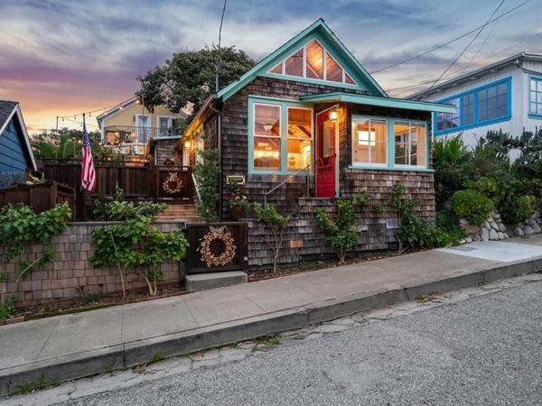 313 14th Street, Pacific Grove, CA 93950