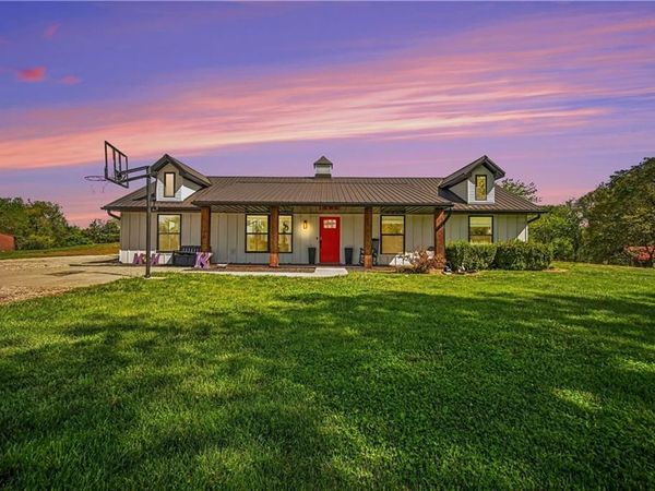 19810 192nd Street, Holt, MO 64048