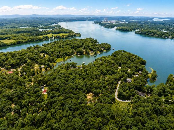 5705 Dogwood Drive, Harrison, TN 37341