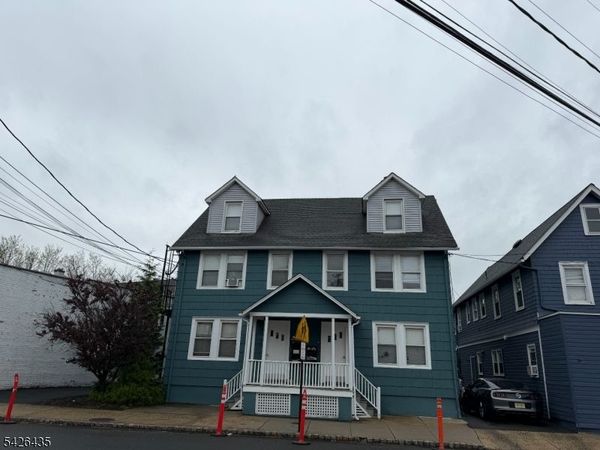 526 Morris Ave, Summit, NJ 07901