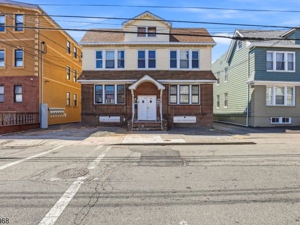 124 Paine Ave, Irvington, NJ 07111