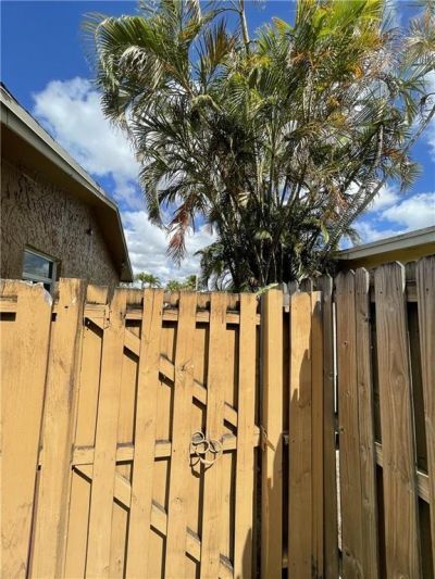 11420 NW 35th Street, Sunrise, FL 33323 Photo
