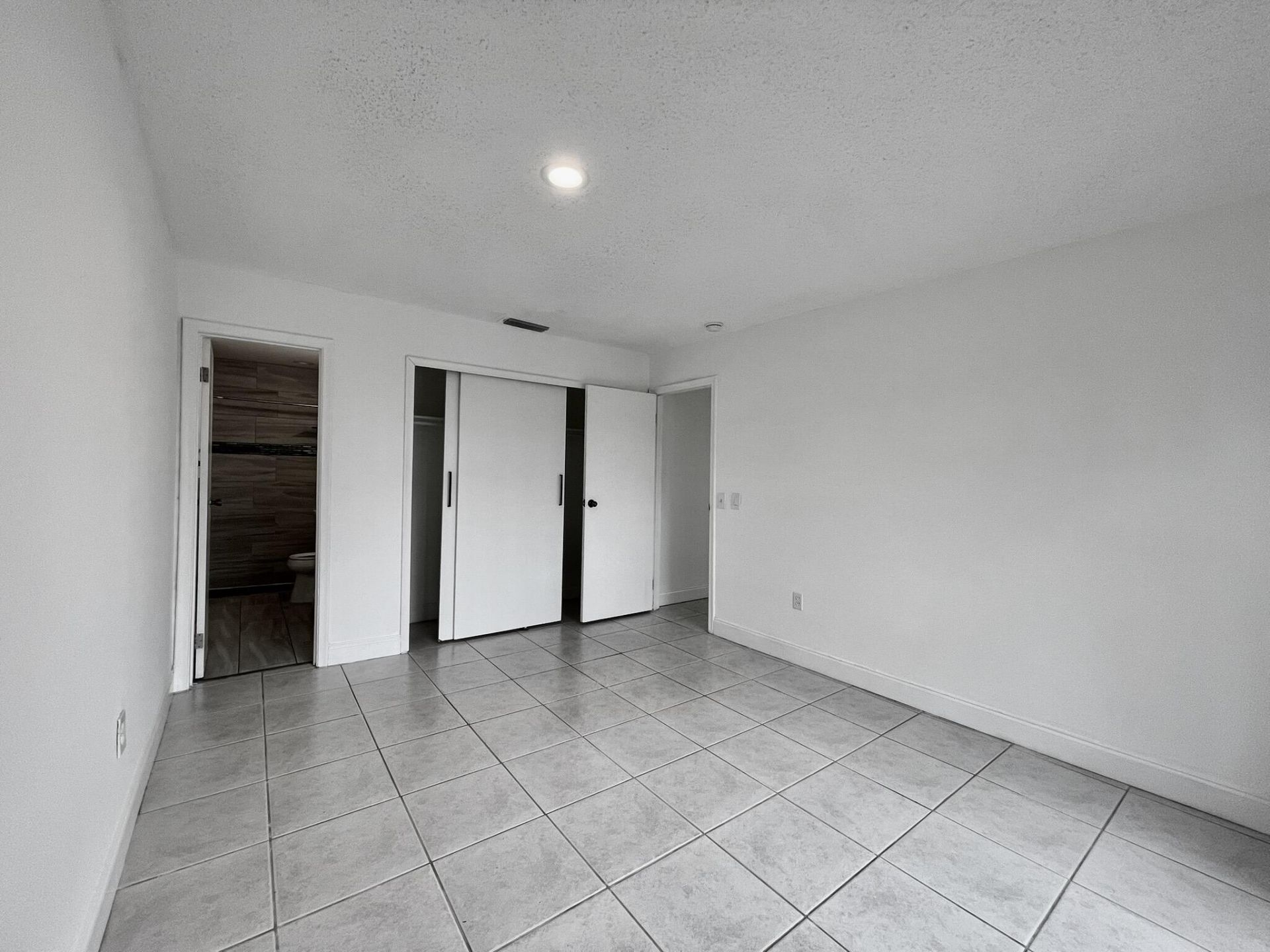 11420 NW 35th Street, Sunrise, FL 33323 Photo