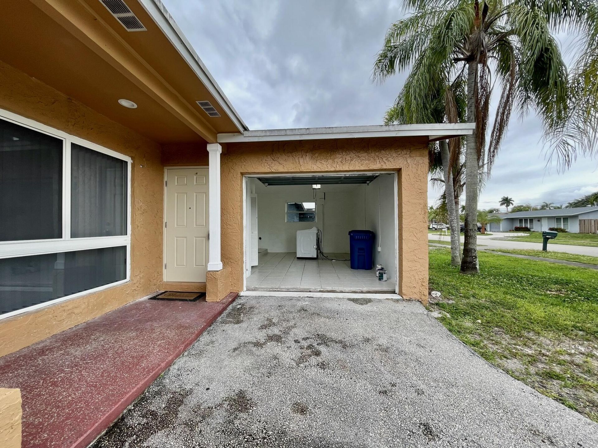 11420 NW 35th Street, Sunrise, FL 33323 Photo