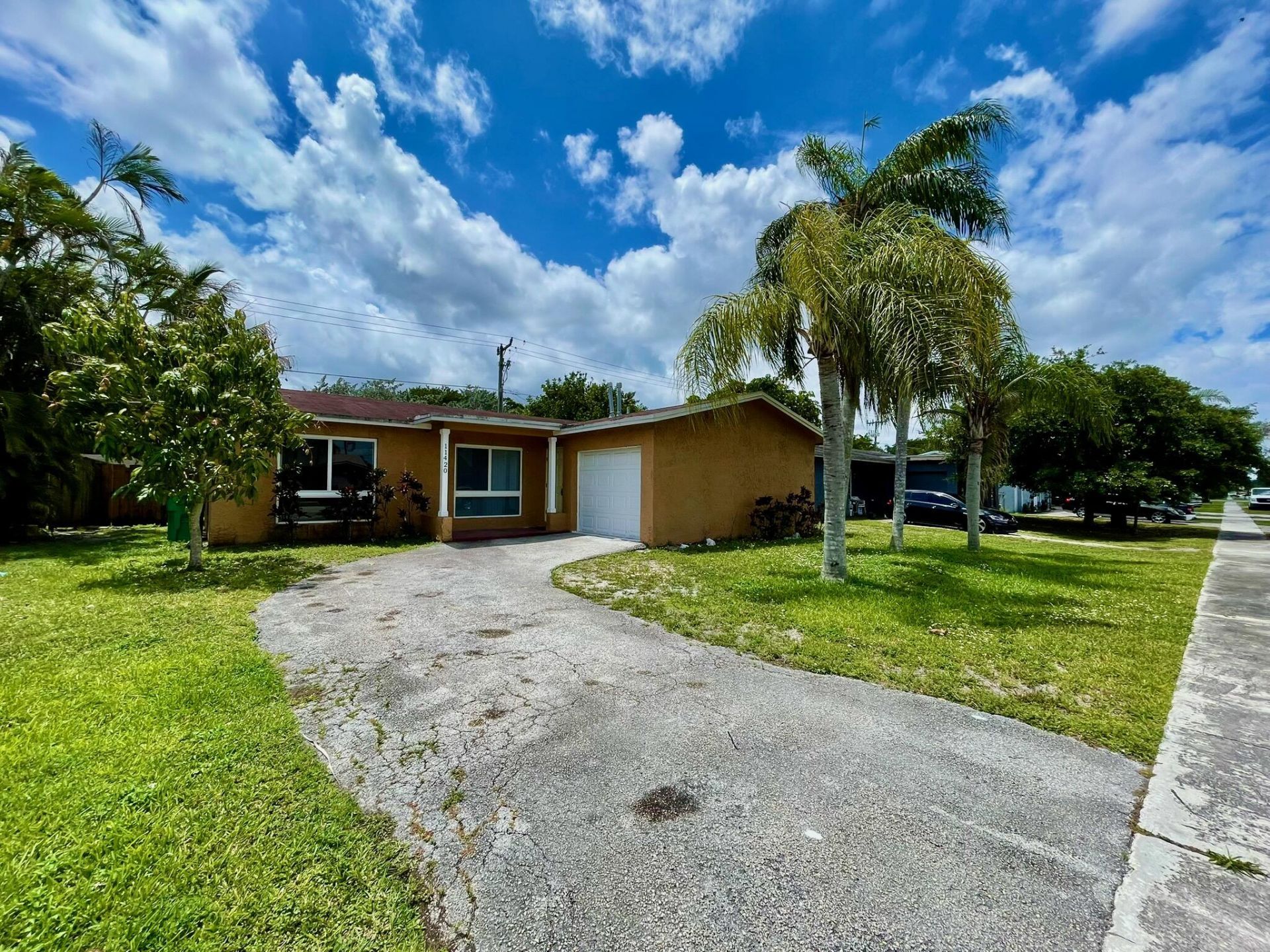 11420 NW 35th Street, Sunrise, FL 33323 Photo