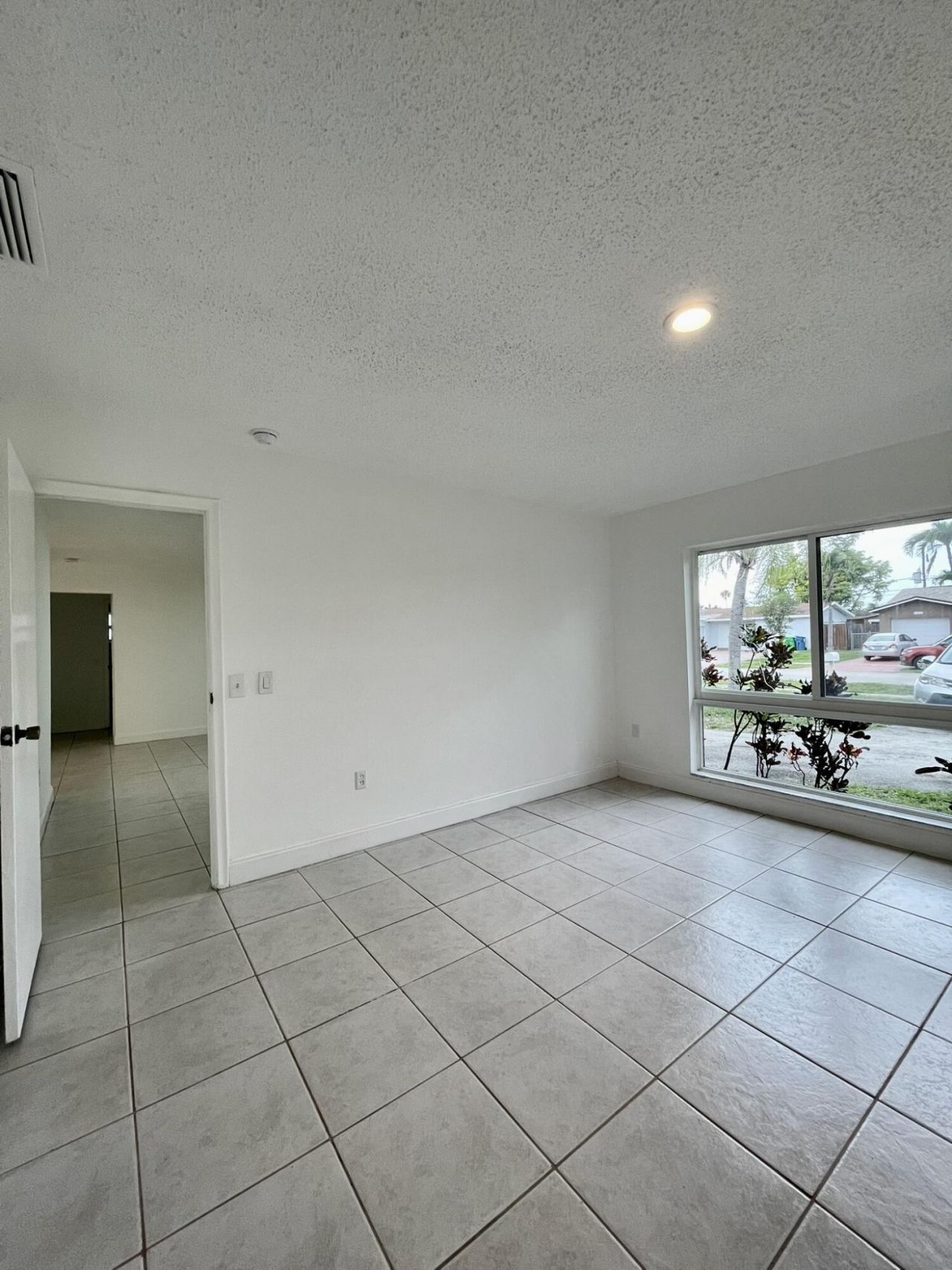 11420 NW 35th Street, Sunrise, FL 33323 Photo