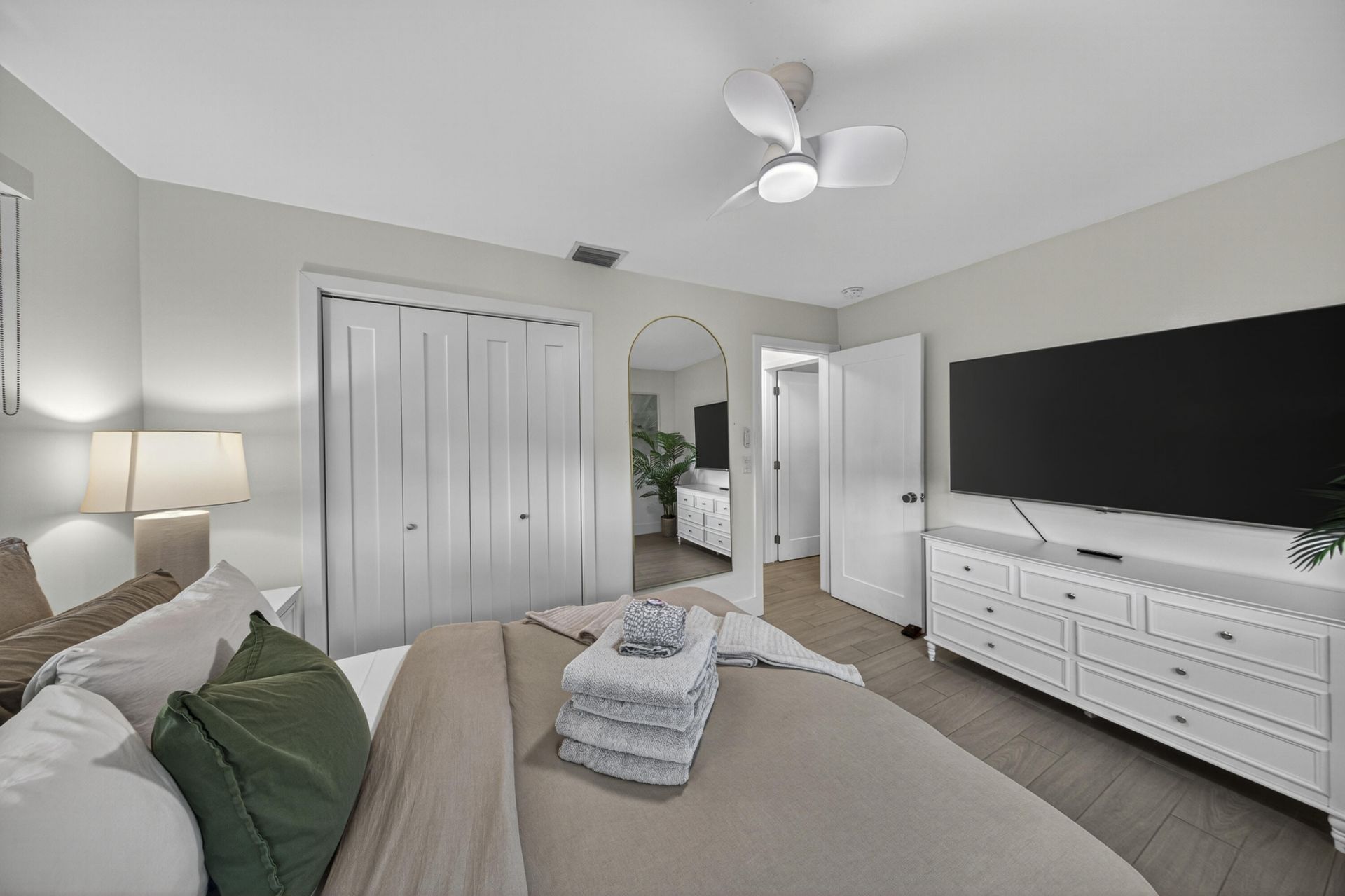 1730 NE 22nd Terrace, Fort Lauderdale, FL 33305 Photo